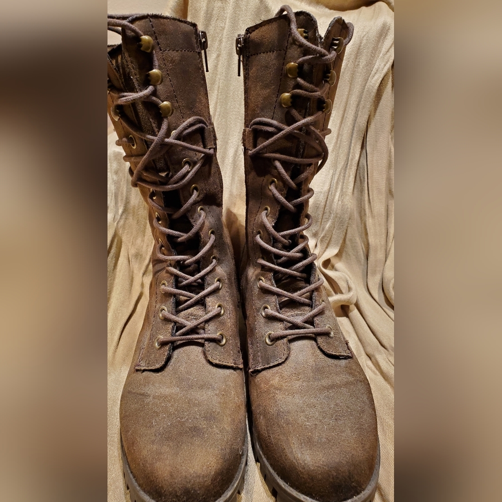 Womens Boots